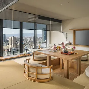 Hotel Four Seasons, Ōsaka