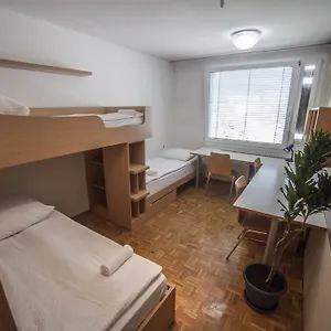 Hostel Dic Slowenien